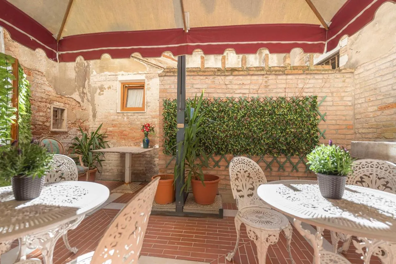 Bed and Breakfast Ca Valeri Venedig 3*,